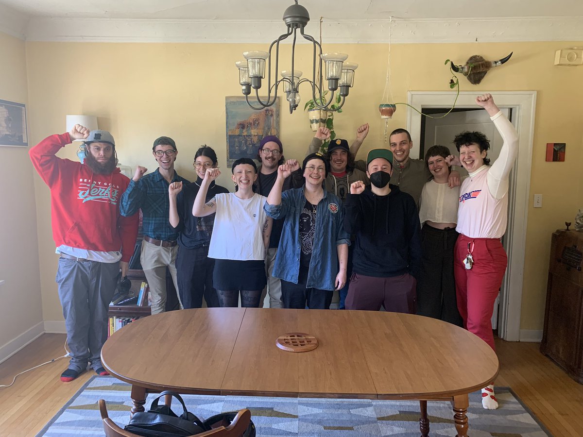 restaurantwrkrs's tweet image. Breaking: Workers at Glo’s, a celebrated Seattle diner, have won voluntary recognition of their union with Restaurant Workers United. They are the first full-service restaurant in Seattle to successfully unionize in decades.