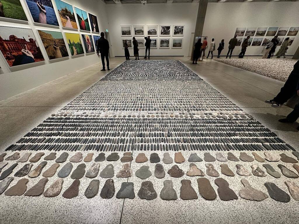 Timothy_Hughes's tweet photo. Still life - Ai Welwei #aiweiwei @designmuseum #makingsense #designmuseum #designmuseumlondon #art #artgallery #artist #london #kensington #londonlife #london🇬🇧 #londonart #londonist #londoner #londoners #china #design #sculpture #sculptures #object #obj… https://t.co/kJCi7CTWDQ https://t.co/IT4naM8V3F