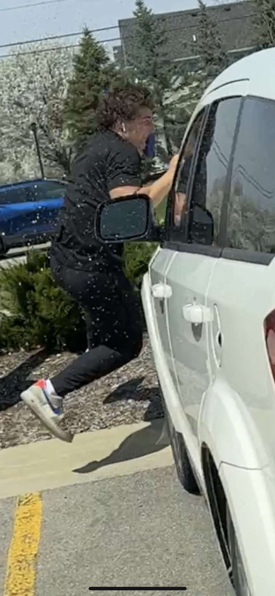 SOAK THAT THING CUZZO tweet media