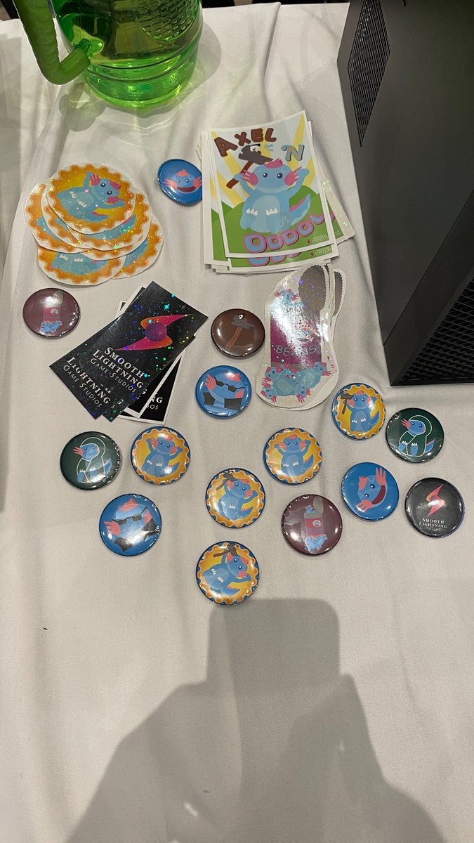 Smooth Lightning Studios tweet media