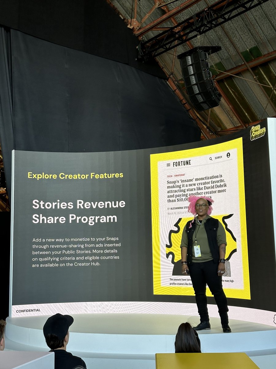 RichLightShed's tweet image. Attending #SnapSchool at the #SnapPartnerSummit $SNAP 

Snap Star Program — enables your stories to be monetized with mid-roll ads — look for ⭐️ in a snap profile — the Revenue Share Program exits beta today 

Every 6-8 snaps you see an ad — with creators posting 60-100 snaps per…