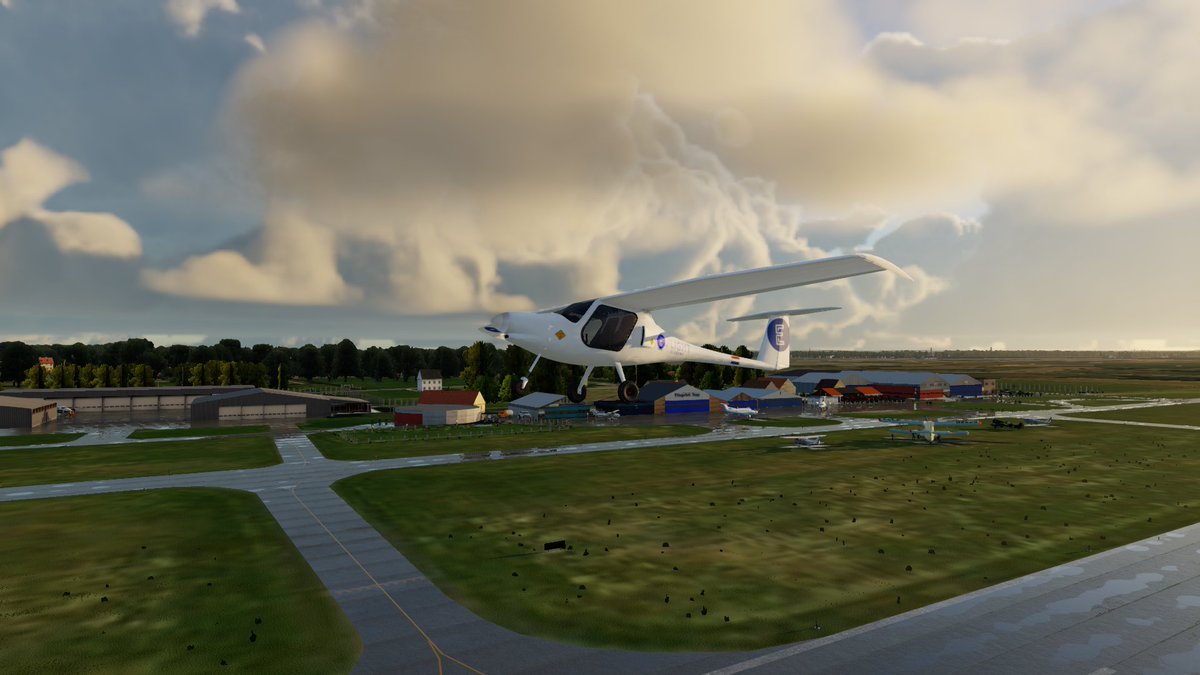 E-Flight Academy tweet media