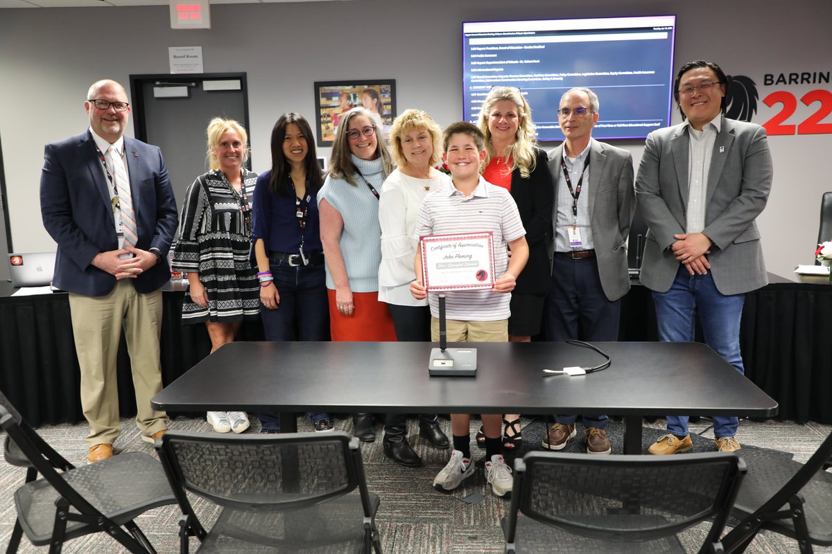 Barrington 220 tweet media