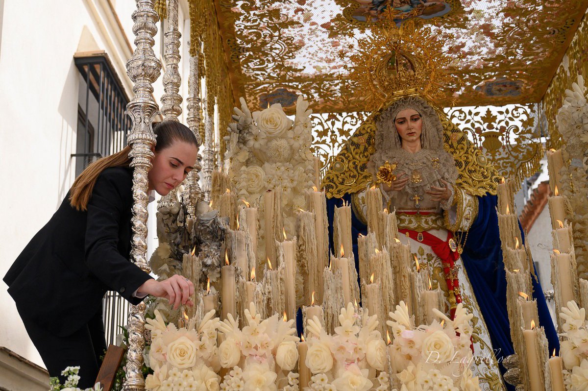 servicioscofrad's tweet photo. Como siempre, ponemos punto y final a los días más bonitos de Sevilla con la @ResurreccionSev 
Gracias por dejarnos compartir con vosotros los últimos compases y la emoción de nuestra Semana Santa.

#semanasanta2023 
#semanasantadesevilla 
#chamorroservicioscofrades https://t.co/CVqo7qiZDZ