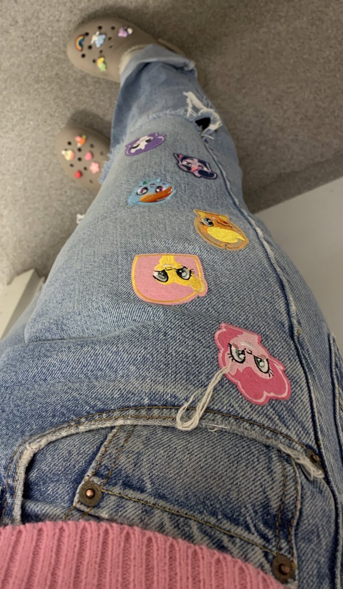 jjessikae's tweet photo. this outfit https://t.co/FEQcAmhTML