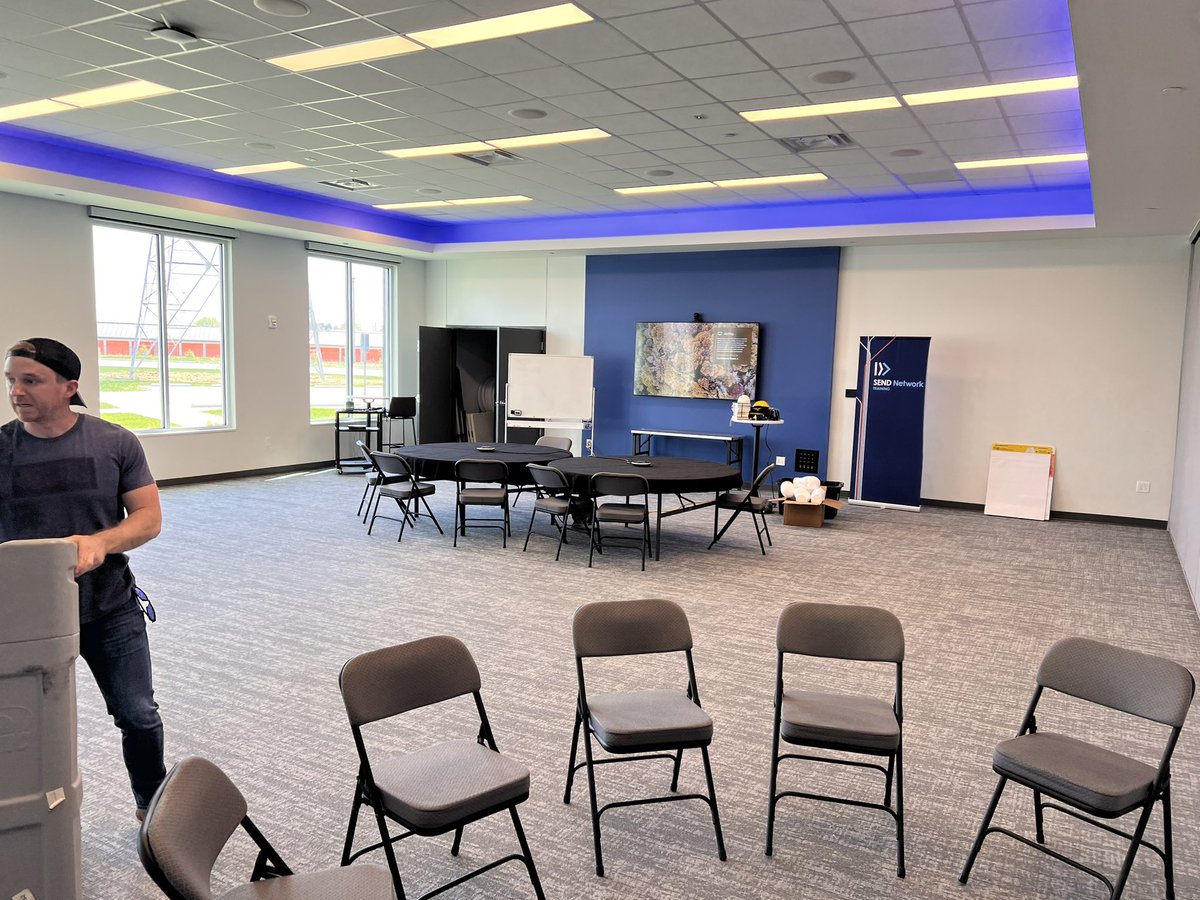 Jim Scott (@itsjimscott) on Twitter photo Behind the scenes setting up the Train the Trainer event for our Ohio Valleys <a href="/sendnetwork/">Send Network</a> trainers the next two days. If you look closely, there is a box of heads 😳😆 #sendnetwork #churchesplantingchurches Behind the scenes setting up the Train the Trainer event for our Ohio Valleys <a href="/sendnetwork/">Send Network</a> trainers the next two days. If you look closely, there is a box of heads 😳😆 #sendnetwork #churchesplantingchurches