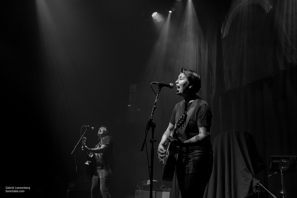 sonicgabe's tweet photo. Some shots of @tightwirempls opening for @LauraJaneGrace and @wkndfriends on Sunday at the @floridiansc. More pics on the way!
#punk #punkrock #tightwire #concertphotography https://t.co/ov0g0iIEYh