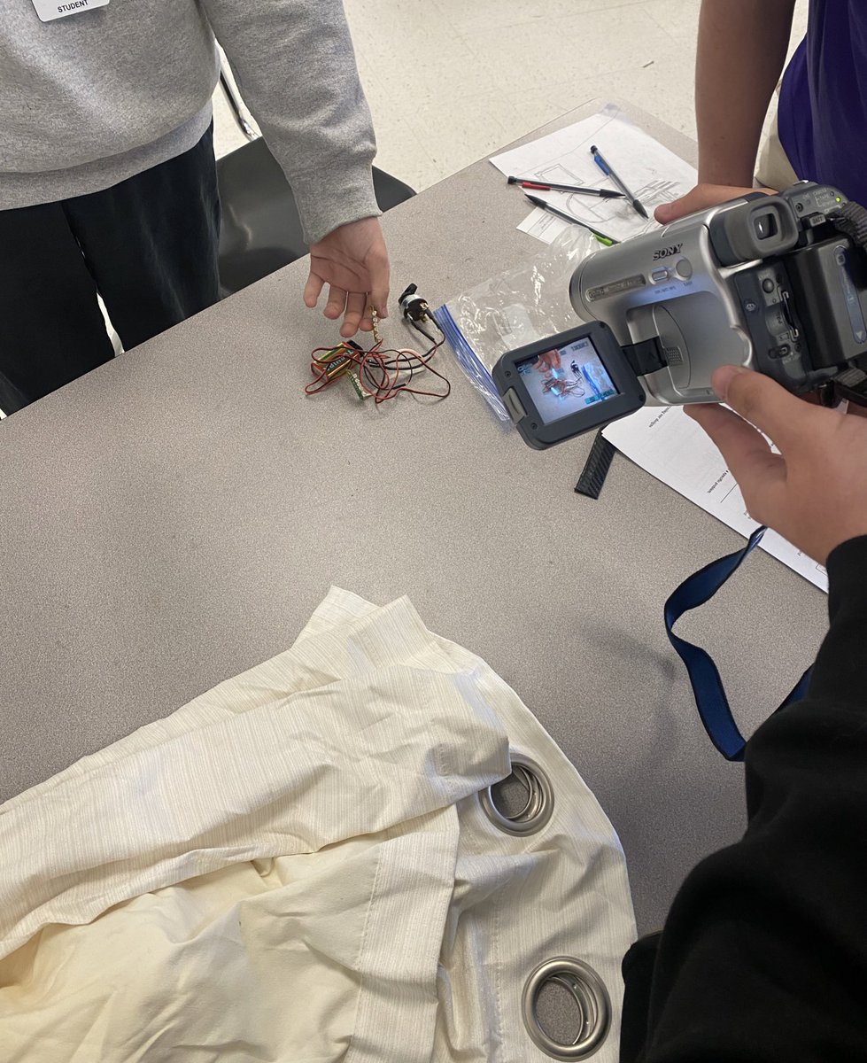 DRWilliamsEDU's tweet photo. Engineering students are busy designing and developing Smart Fashion that uses sensors to monitor health  #InspireTomorrow https://t.co/N7sGY3cKqI