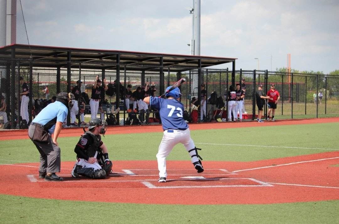 ThePBLO's tweet image. As we return to warm temperatures, remember that the @OntarioYankees enjoyed the Florida sun back in March during their March Break trip. 🌞

#ThePBLO | #SpringBaseball