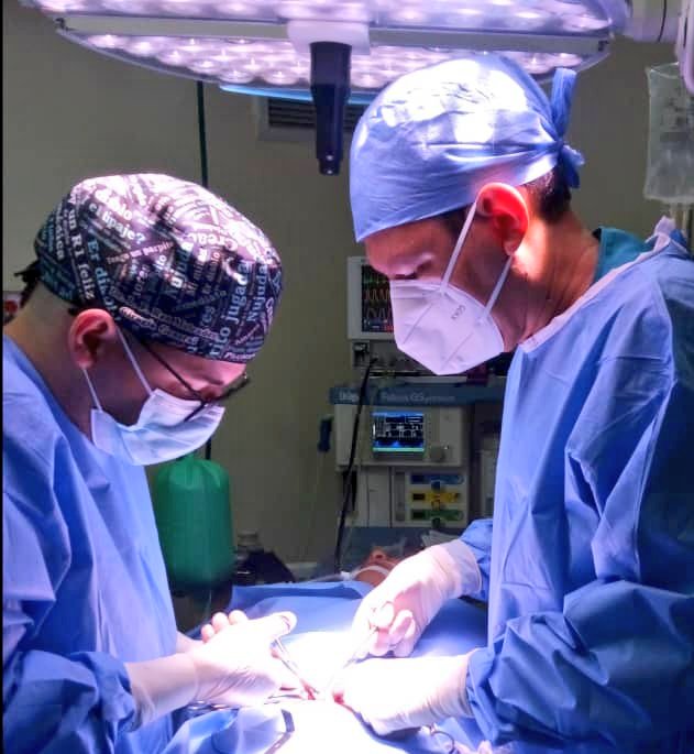 IVSSARVA's tweet photo. 13 Pacientes se intervinieron en nuestros quirofanos, correspondiendo a las especialidades de Cirugía General y Otorrinolaringología.
¡Viva la Salud!
#JuntosPorCadaLatido
@NicolasMaduro
@MagaGutierrezV
@Somosivss
@AdolfoP_Oficial https://t.co/CIGuCvQe04