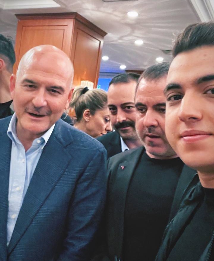 mo7amadalmousa's tweet photo. Bugün Sn. İçişleri Bakanı @suleymansoylu  beyefendinin Teşrifleriyle BULTÜRK Derneğin Organize etti İftar programına Suriye Türkmen Camiasına Temsilen Derneğimizin Genel Başkanı @ahmetagca95 ‘nın ve genel koordinatörü@mo7amadalmousa’nın  katılımı sağlamıştır. https://t.co/bW3L1hNZSH