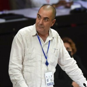 MinagCuba's tweet photo. Ydael Jesús Pérez Brito, titular del Ministerio de la Agricultura, resultó Ractificado para  integrar el Consejo de Ministros, Los diputados aprobaron por unanimidad las propuestas realizadas por el presidente de la República Miguel Mario Díaz-Canel Bermúdez #AsambleaDelPueblo https://t.co/jwCi3o4VcN