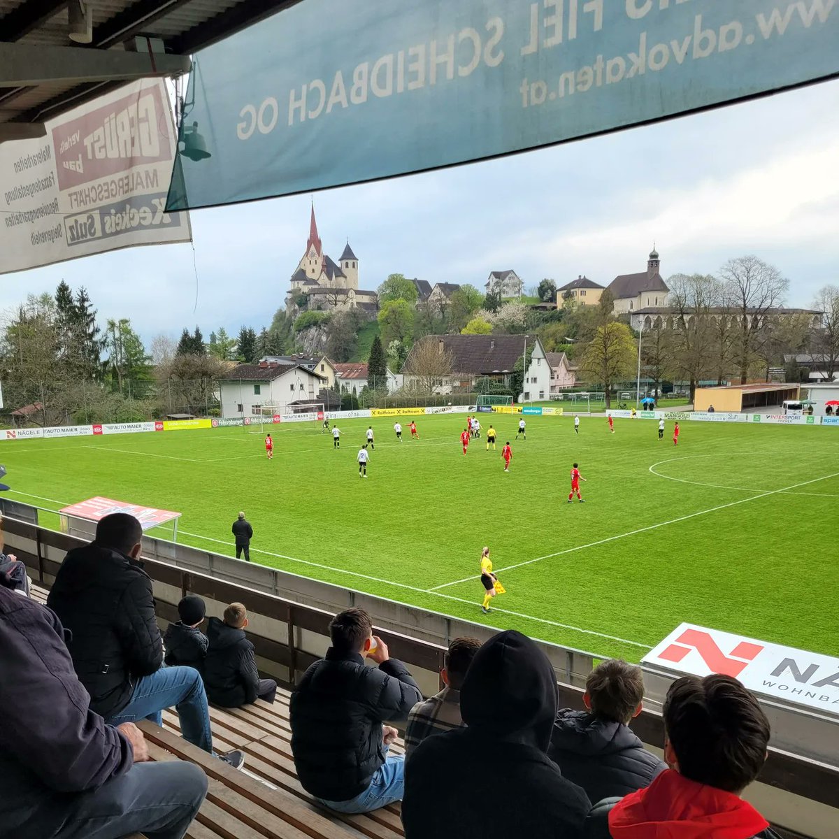 RaphaG1907's tweet photo. Rankweil, Vorarlberg 🇦🇹 

Eliteliga Vorarlberg 
FC Rot-Weiß Rankweil vs. FC Rotenberg 

#FCRotWeißRankweil #Rankweil #RWR #FCRotenberg #Rotenberg #Gastrastadion #EliteligaVorarlberg #groundhopping #groundhopper #thechickenbaltichronicles #fußball #football #soccer #calcio https://t.co/Aiww3vL2j4