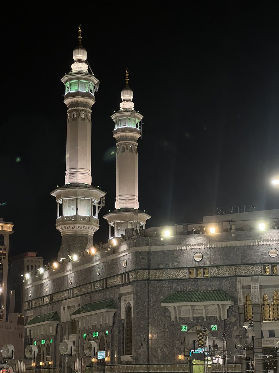 abade082's tweet photo. الله تقبل منا ومن جميع المتابعين القبول والعتق من نيرانك والفوز بالجنة يارب
اللهم اجز القائمين على الحرمين الشريفين الأجر والتوفيق 

 #المسجد_الحرام https://t.co/4JwDhM5U6r