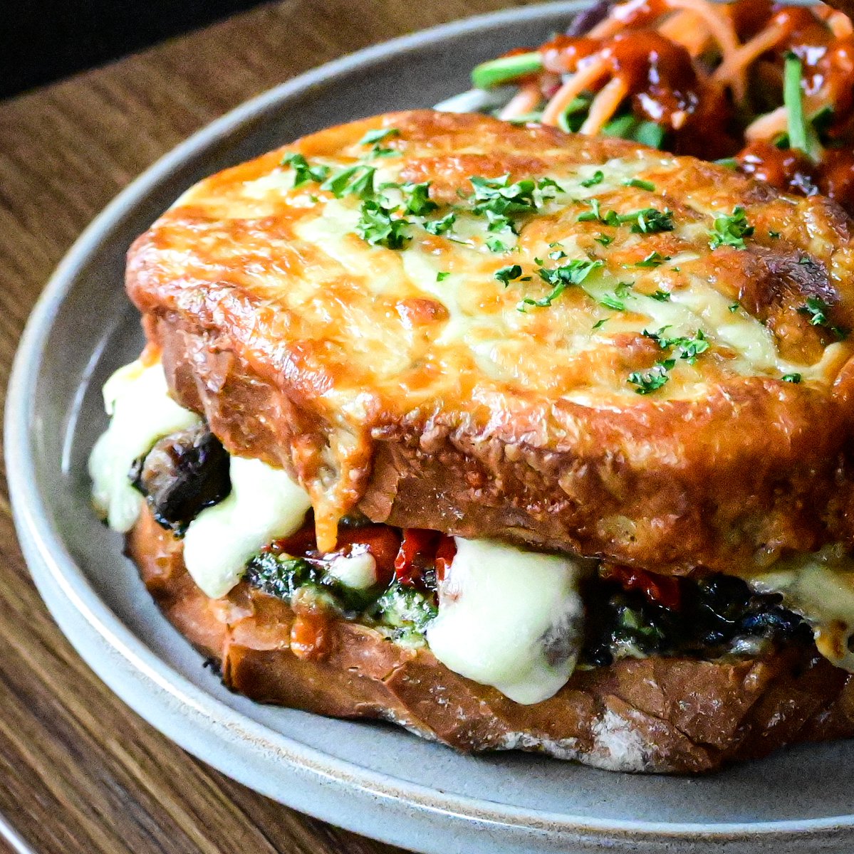 huissouthsea's tweet image. TRIED OUR CROQUE FUNGHI?

A grilled sourdough sandwich with sautéed mixed wild mushrooms, Mozzarella, pesto, black olive tapenade and diced sundried tomatoes, topped with Gruyère (V)

#croques #vegetarianfood #eatingout #restaurant #hampshire #portsmouth #southsea #huissouthsea