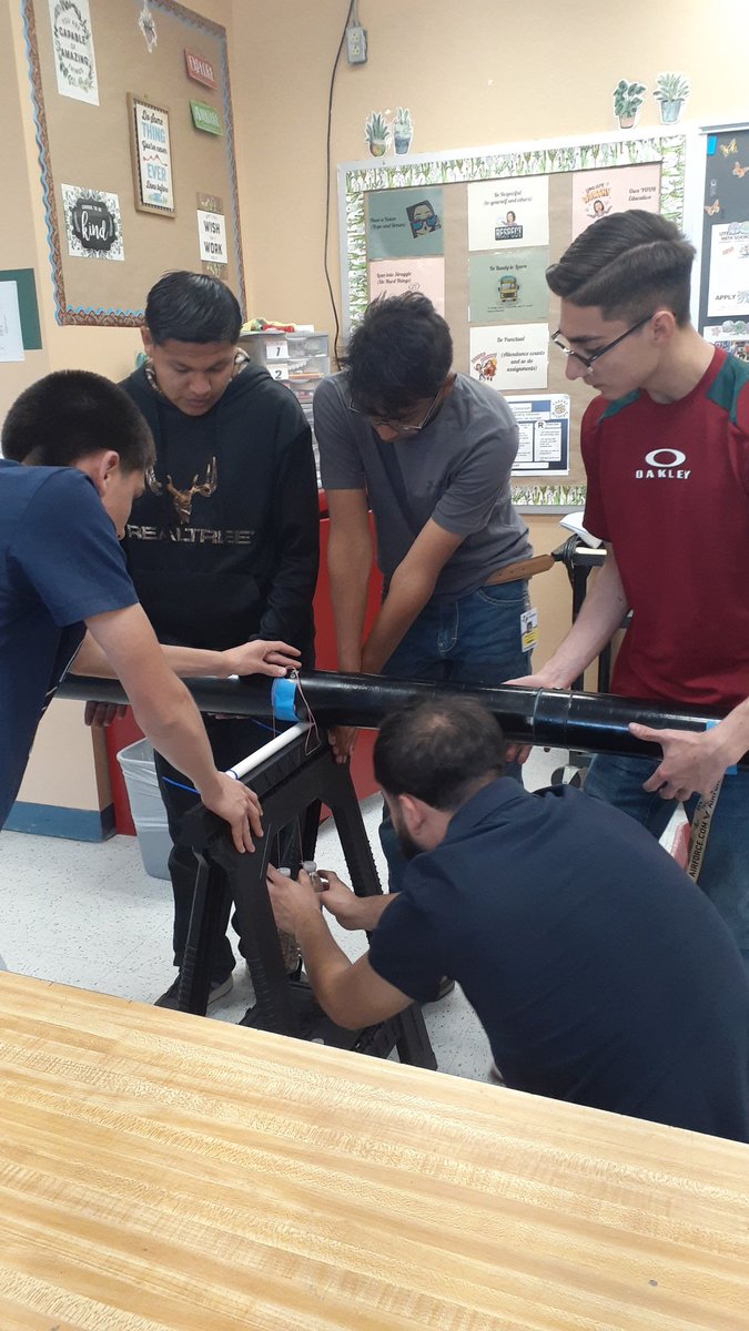 FabensTSTEM's tweet photo. Simulating nitrous oxide mass using bottles filled with sand and placing them at center of tank. This is done to check center of gravity (CG).
@erincon_13_FHS @D_Aguayo_CTE @FabenHS_AAcosta @VamosVijil
#systemsgo https://t.co/j1VZtUq6vW