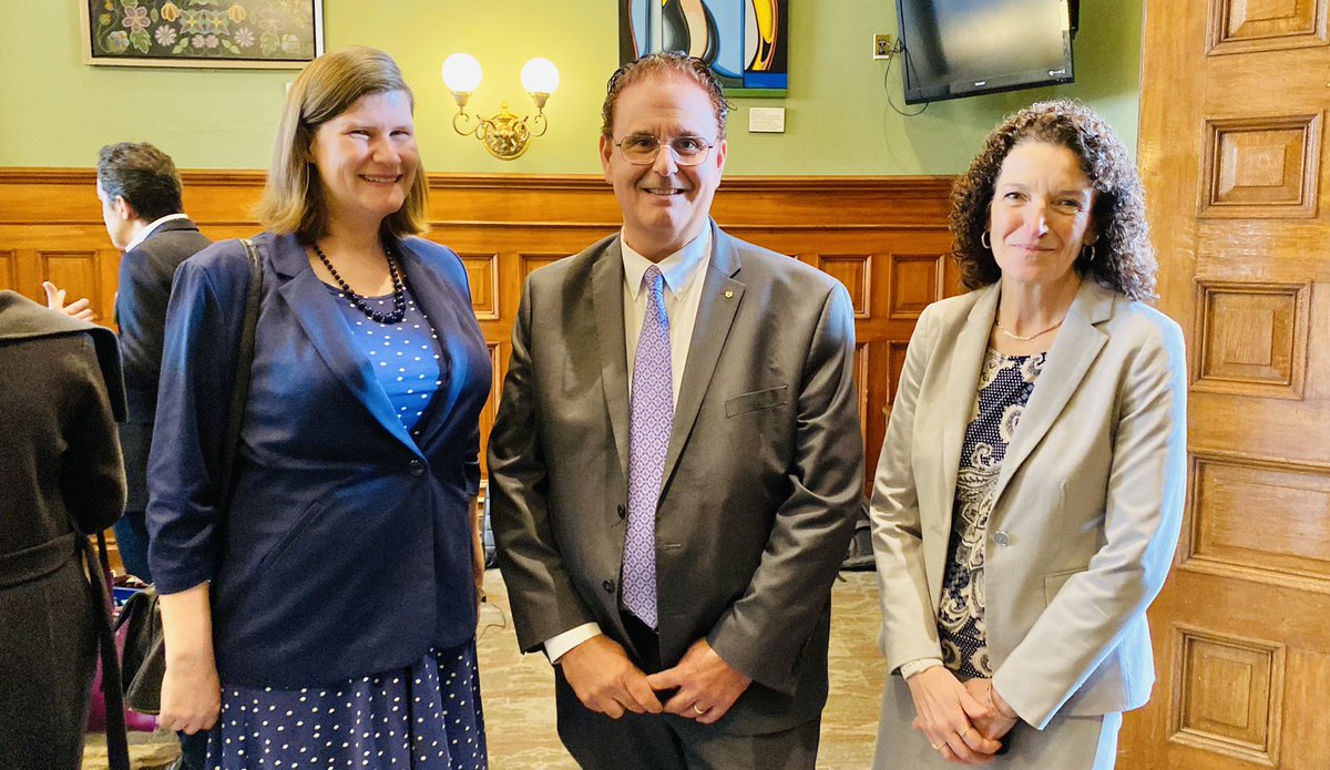 Great to see @OBIOscience CEO Dr. Maura Campbell and Director of Strategic Partnerships Mary Argent-Katwala again today at their reception at Queen’s Park. Exciting to learn more about some of the innovations being developed and evaluated by their Early Adopter Health Network.