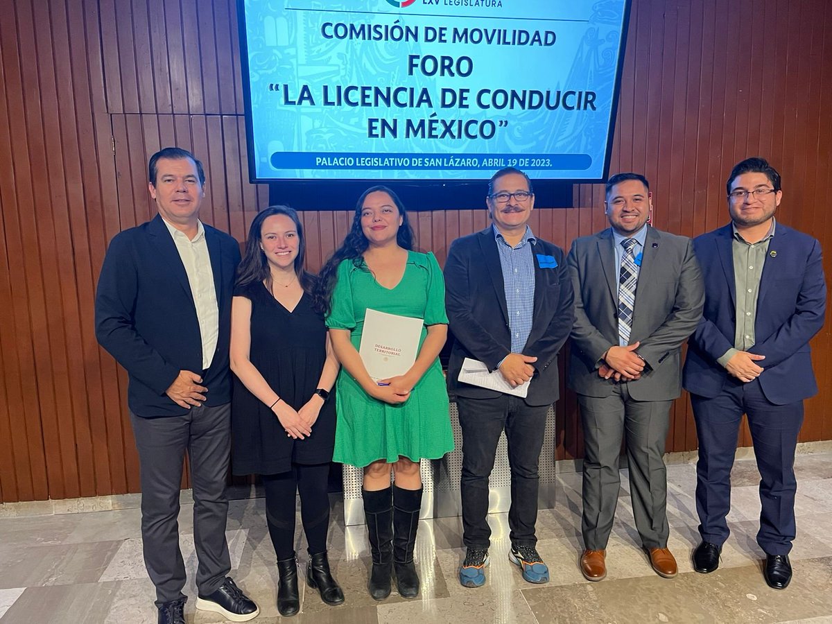 Autoridades de <a href="/autoridades_mov/">Asociación Mexicana de Autoridades de Movilidad</a>  participan en foro sobre la licencia de conducir organizado por <a href="/MovilidadCom/">comision de 🚶‍♀️🚲 🚌 🚙</a> de <a href="/Mx_Diputados/">H. Cámara de Diputados</a>. Las licencias son instrumentos indispensable en la construcción de sistemas seguros que salven vidas
