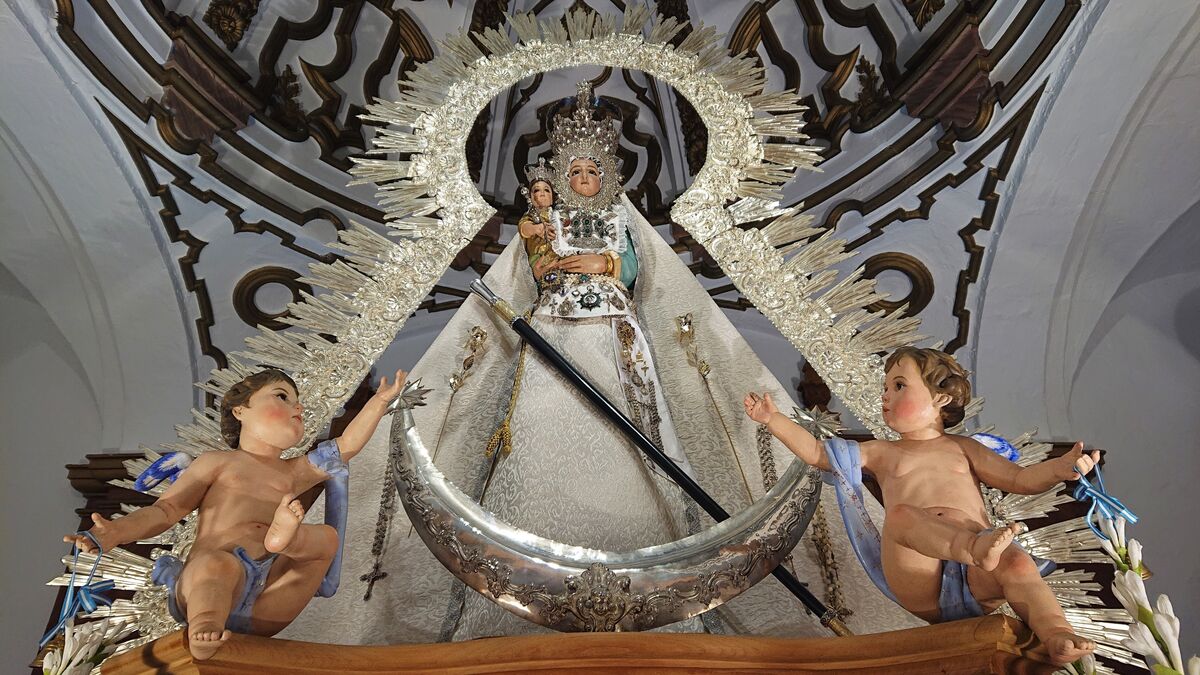 LImaginero's tweet photo. ÁNGELES para la VIRGEN DE LA ESTRELLA CORONADA. Villa del Río. Septiembre 2022 https://t.co/BSnARrGARR