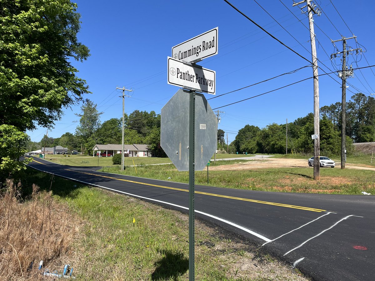 MeetMeAtTheStation tweet media