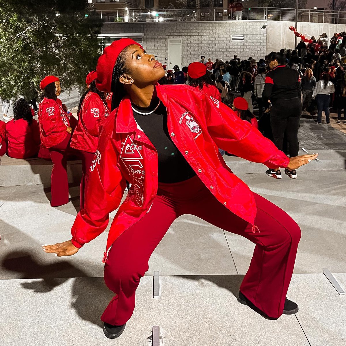 🔺🐘 | SDAC | #20
•
All of my love to Q28, my Beloved Prophytes, and my Sorors. ❤️
.
.
.
.
.
.
.

#dst1913 #deltasigmatheta #aoml #dst #deltagirl #pyramidsanddiamonds #nphc #nphcgreeks #theredz #crimsonandcream #deltalegacy #dstlegacy