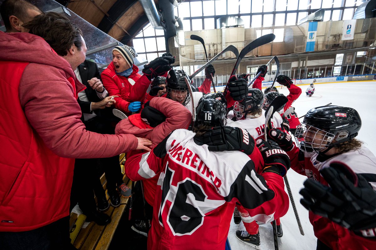 85fipo's tweet photo. Battle At Bled got pretty wild at times…😅💪🏻🔥🐃🇦🇹 So proud of this group‼️ #WhatARide #WhatABattle @hockeyaustria https://t.co/heSSxgp7Ge