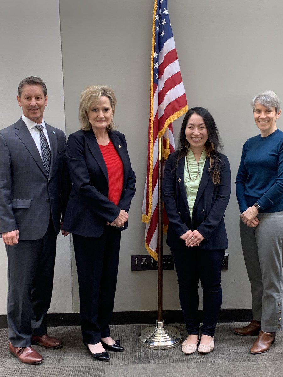 Thank you to to Senator @cindyhydesmith for sponsoring and speaking at the 2023 @FASEBorg & @AAVMC Congressional Briefing on the importance of large animal research! 👏👏 #scipol #AnimalResearchSavesLives