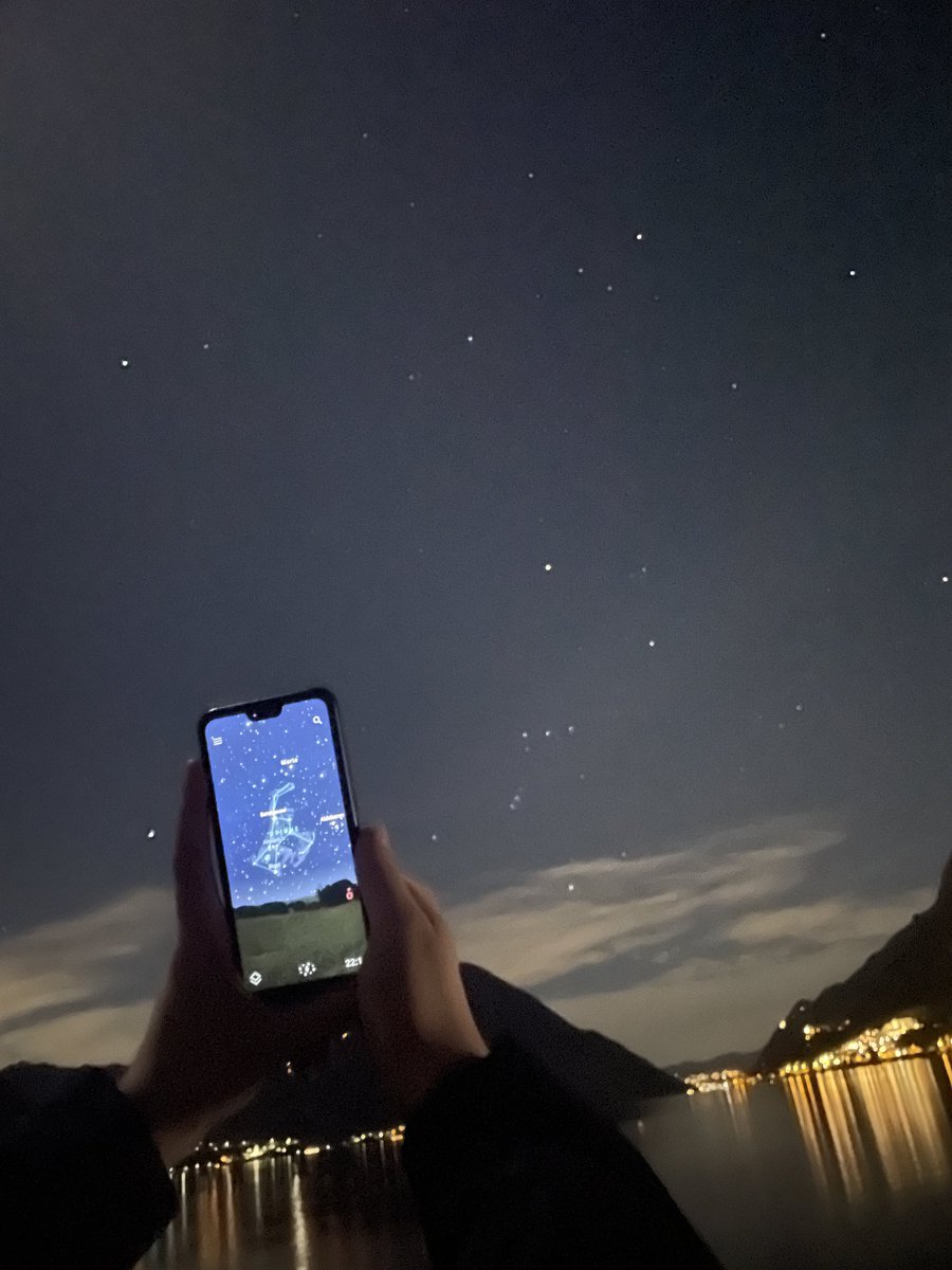 yanitsa918's tweet photo. #starglazing in #Lugano. What’s another good spot for that? #lagodilugano #switzerland https://t.co/DAnzem6nuy