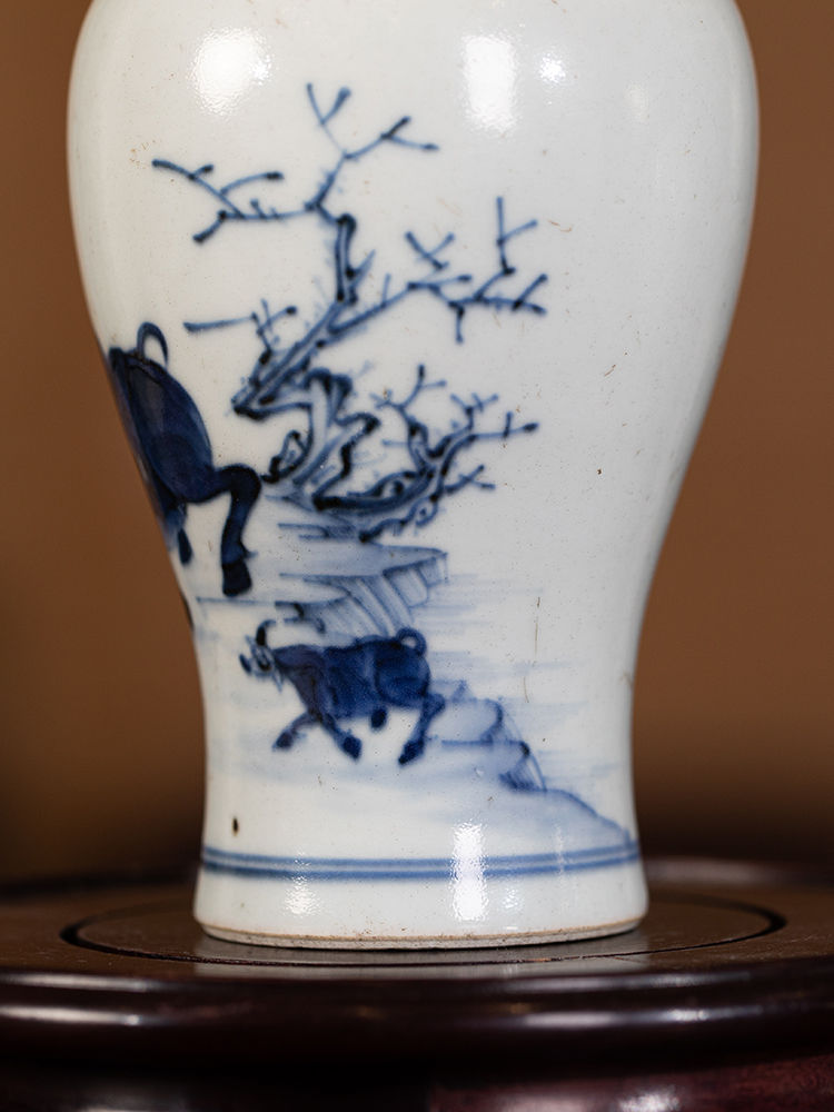 jackree88's tweet photo. Qing children herding cattle figure plum vase

View auction details, art exhibitions and online catalogs; and collections of contemporary, impressionist or modern art, #Asian antiques #Chinese art.

https://t.co/PrzwzQdN7I

#Chineseauction #artauction #liveauctioneers https://t.co/GxGLZlxzSr