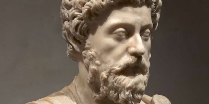 « Que la force me soit donnée de supporter ce qui ne peut être changé et le courage de changer ce qui peut l'être mais aussi la sagesse de distinguer l'un de l'autre. »
Marc Aurèle