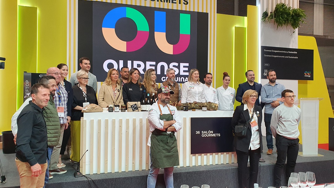 cunasdavia's tweet photo. Bajo el lema Ourense Genuina @TurismoInorde participa en el salón gourmets de Madrid, con una selección de productores que ayer pudieron explicar su modo de trabajar en un showcooking conjunto. 
¡Gran trabajo en equipo!
@PaadinWines @CRDO_Ribeiro @InordeOurense 
#inorde #ourense https://t.co/LztpfkOYHH