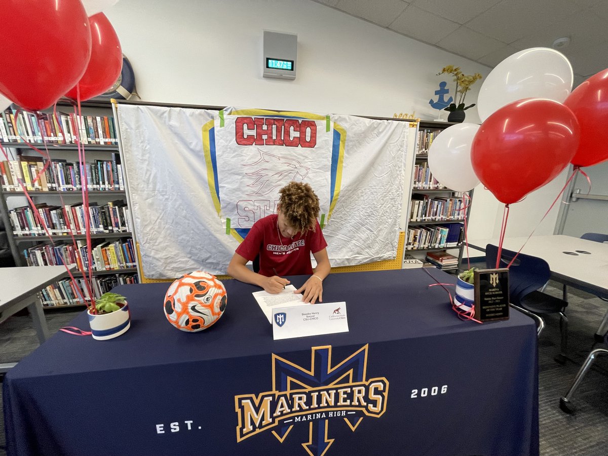 MarinaAthletics's tweet photo. Very proud of Mariner Skeebo Henry '23, on signing his letter of intent to play soccer at Chico State!!!  #AlwaysAMariner📷📷
@KSBWDrea
@JohnJDevine https://t.co/gO505huMoF