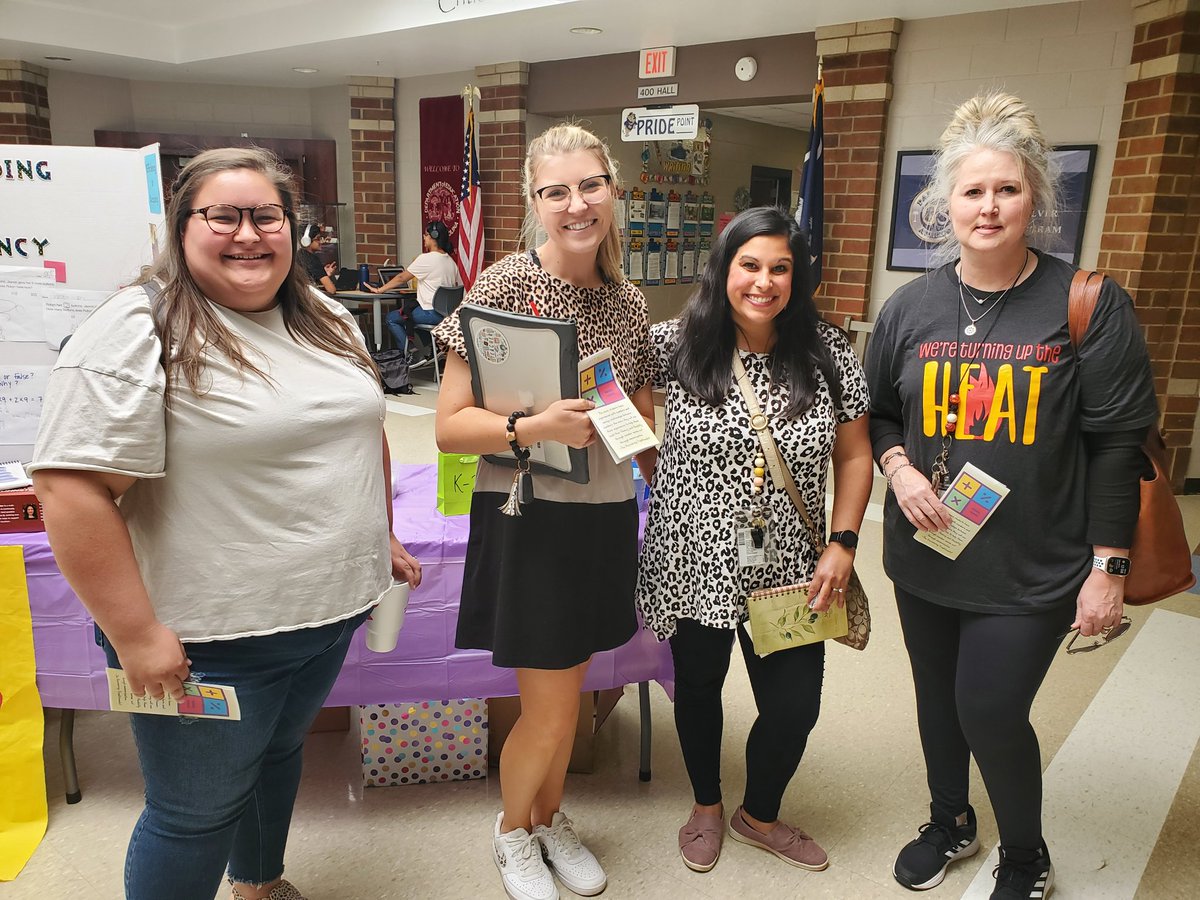 MathCoachKro47's tweet photo. These amazing teachers spent their afternoon learning more about fluency at the Lexington One Fluency Fair!
#LEX1SHOUTOUT @lexingtonelemsc @LexingtonOne https://t.co/irDceyGbne