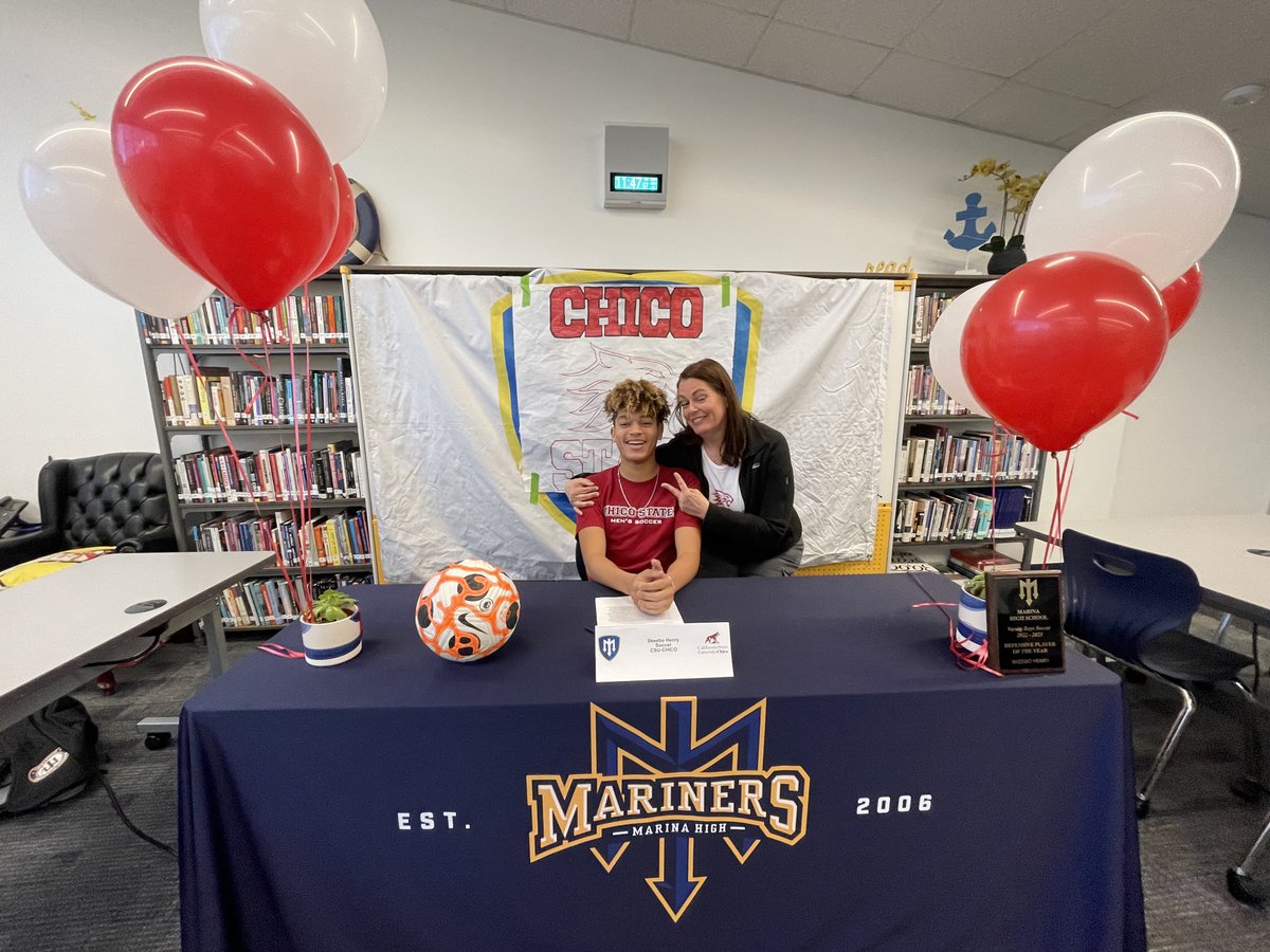 MarinaAthletics's tweet photo. Very proud of Mariner Skeebo Henry '23, on signing his letter of intent to play soccer at Chico State!!!  #AlwaysAMariner📷📷
@KSBWDrea
@JohnJDevine https://t.co/gO505huMoF