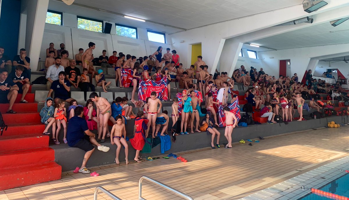 wpterrassa's tweet photo. Moltes gràcies a tots els que heu vingut a donar-nos suport! Als que heu anat a Grècia i als que heu estat animant sense parar des del club!!!! 

El dia 29 us esperem a tots‼️

#Terrassa
#waterpolo
#femclub
#MareaRoja⚪️🔴

@VYCindustrial 
@netegescoral 
@coverprotec https://t.co/OLkBcLQN8b