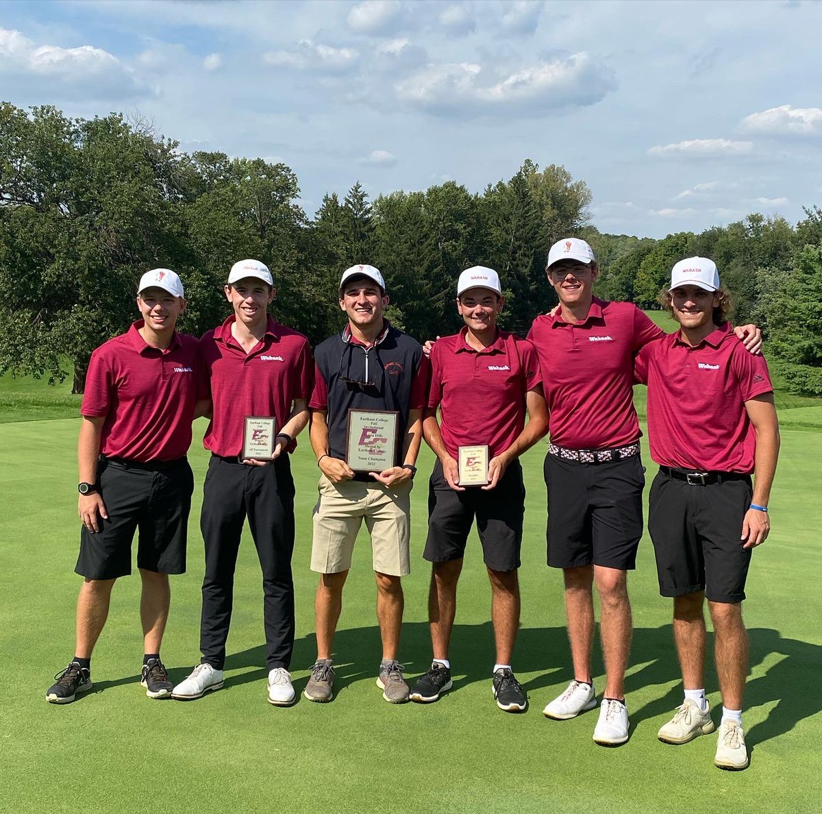 WabashGolf's tweet photo. The Wabash Golf Team is so grateful for everyone who has donated today. Please continue to donate so we can experience more fun things and create more memories. #WAF #AlwaysMeansAlways 

https://t.co/ETAzbwJUY4 https://t.co/jxZtg3CfDD