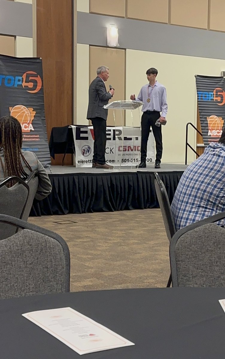 b_tanner1's tweet photo. Honored to be voted top 5 in the state. Thank you @ArbcacontactAr @sully7777 for a great banquet @big73miller @GradyMajors @NateKennedy12 @SandLizardHoops https://t.co/ZJTj1OsLrN