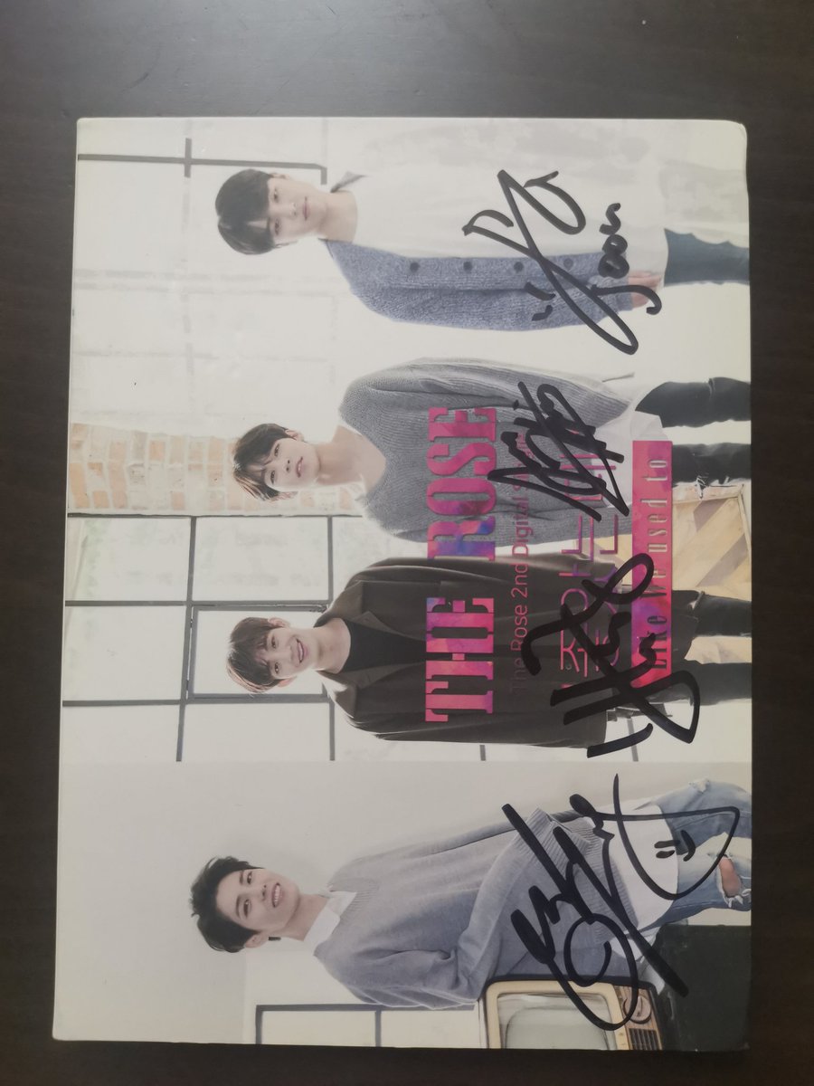 therosealb's tweet photo. I sell my album
Dm me if youre interested
#TheRose #therosealbum #woosung #jaehyeong #dojoon #hajoon https://t.co/5qlkMxPEws