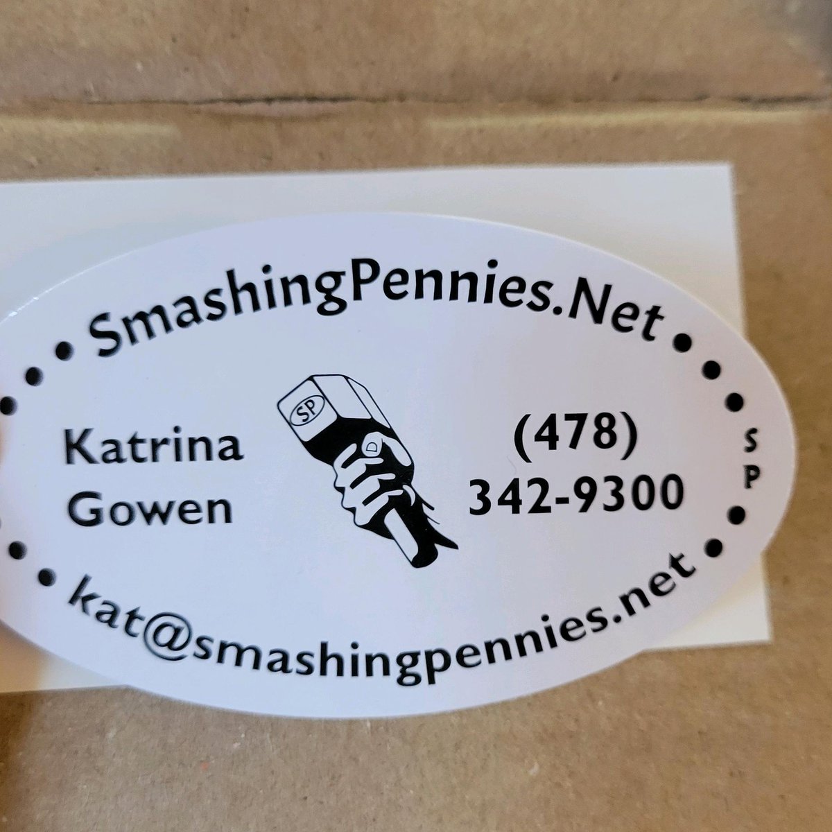 SPECOINS's tweet image. I LOVE💕💖❤️ our business cards!!!  We found them on Gotprint, and just had to have them.  #smashingpennies #gotprint #businesscards #ovalbuainesscards #elongatedcoins