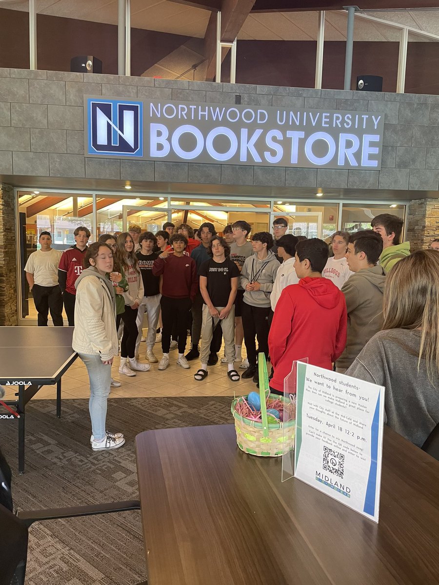 RHS 9th Grade Academy tweet media