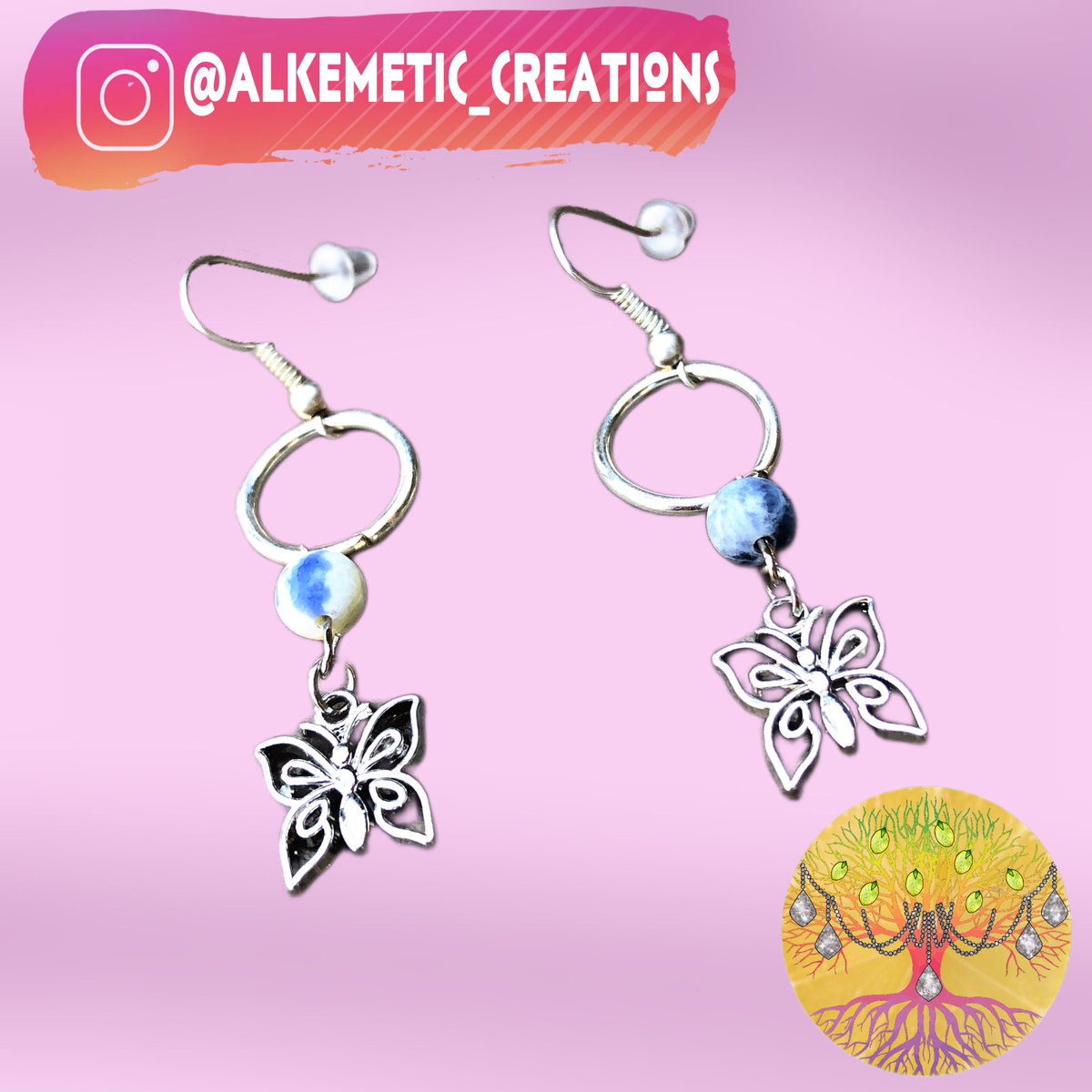 angie_chacha's tweet image. Butterflies 🦋 &amp;amp; Sodalite Healing Earrings. DM me to purchase.

Sodalite Healing Properties:

💙 Logic 
💙 Intelligence 
💙 Emotional balance 
💙 Intuition 
💙 Clarity 
💙 Truth 
💙 Perception

#sodalite #butterflies #healingearrings #earrings #crystalearrings #alkemeticcreations