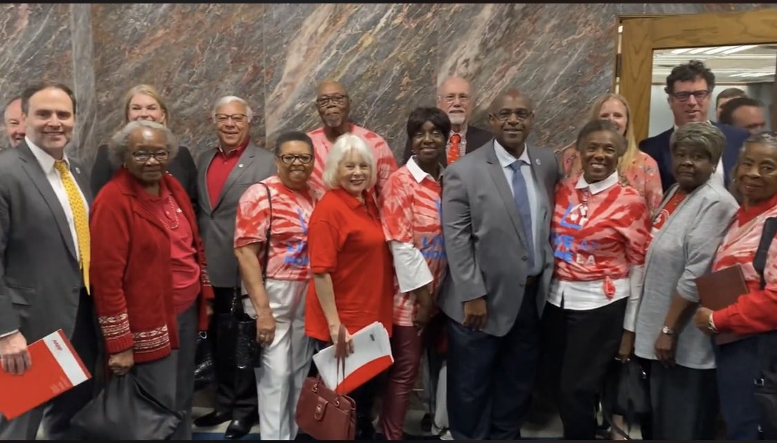 LiveAtHomeLA's tweet photo. HB 525 passed favorably in Appropriations today. This is a great step toward helping seniors remain at home as they age. Special thx to @TannerDMagee @tbacala2 @RepJasonHughes, the entire Appropriations Cmte. &amp; our amazing volunteers! #lalege #lagov @andrewmuhl https://t.co/dmxlUBKZpO