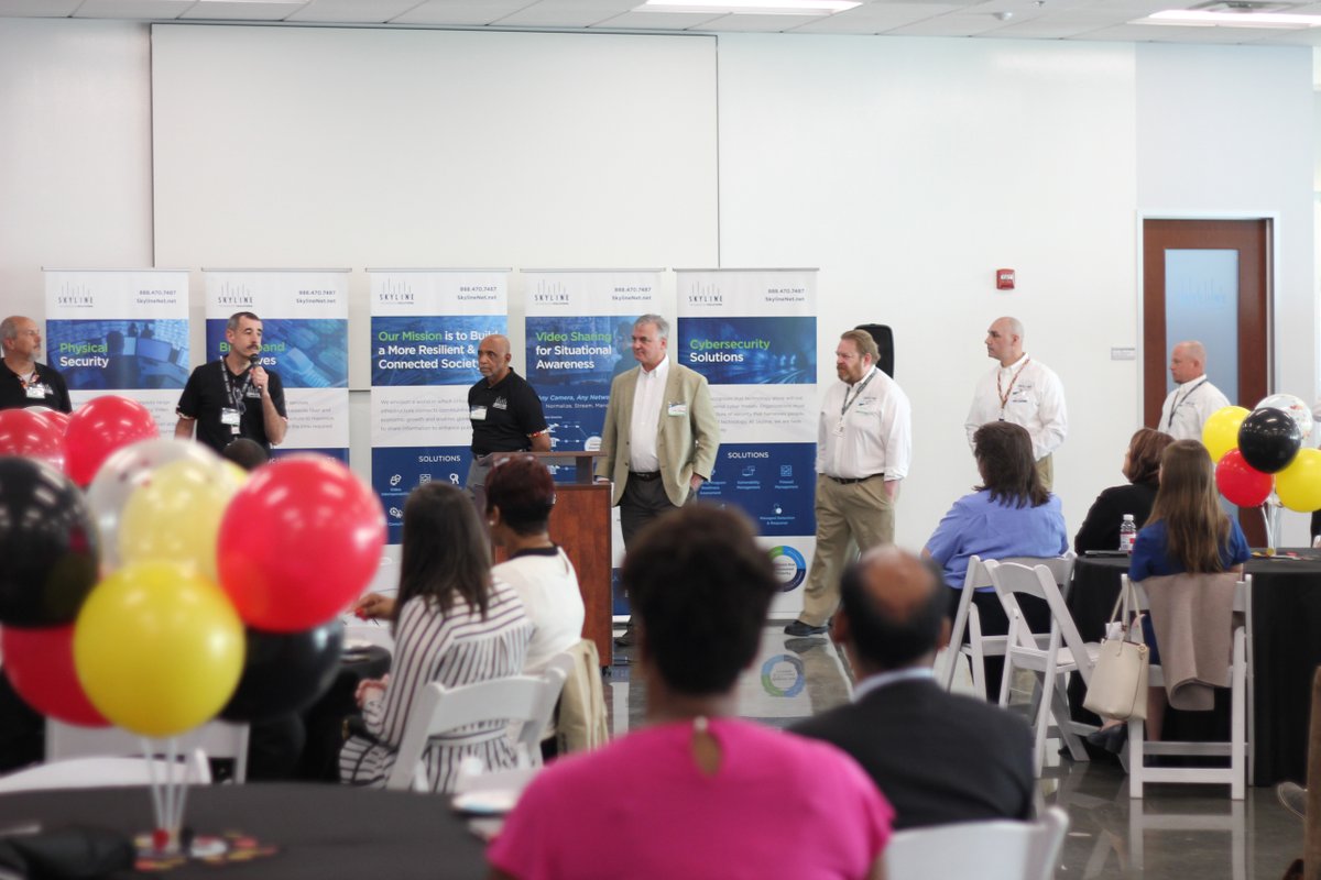 skylinetech_'s tweet photo. We had an amazing time this morning hosting our inaugural Minority Business Enterprise (MBE) breakfast! This MBE outreach allows many new business owners to learn how to do business with the State under a prime contractor. Thank you all for making this event a success! https://t.co/rbVOBC87TQ