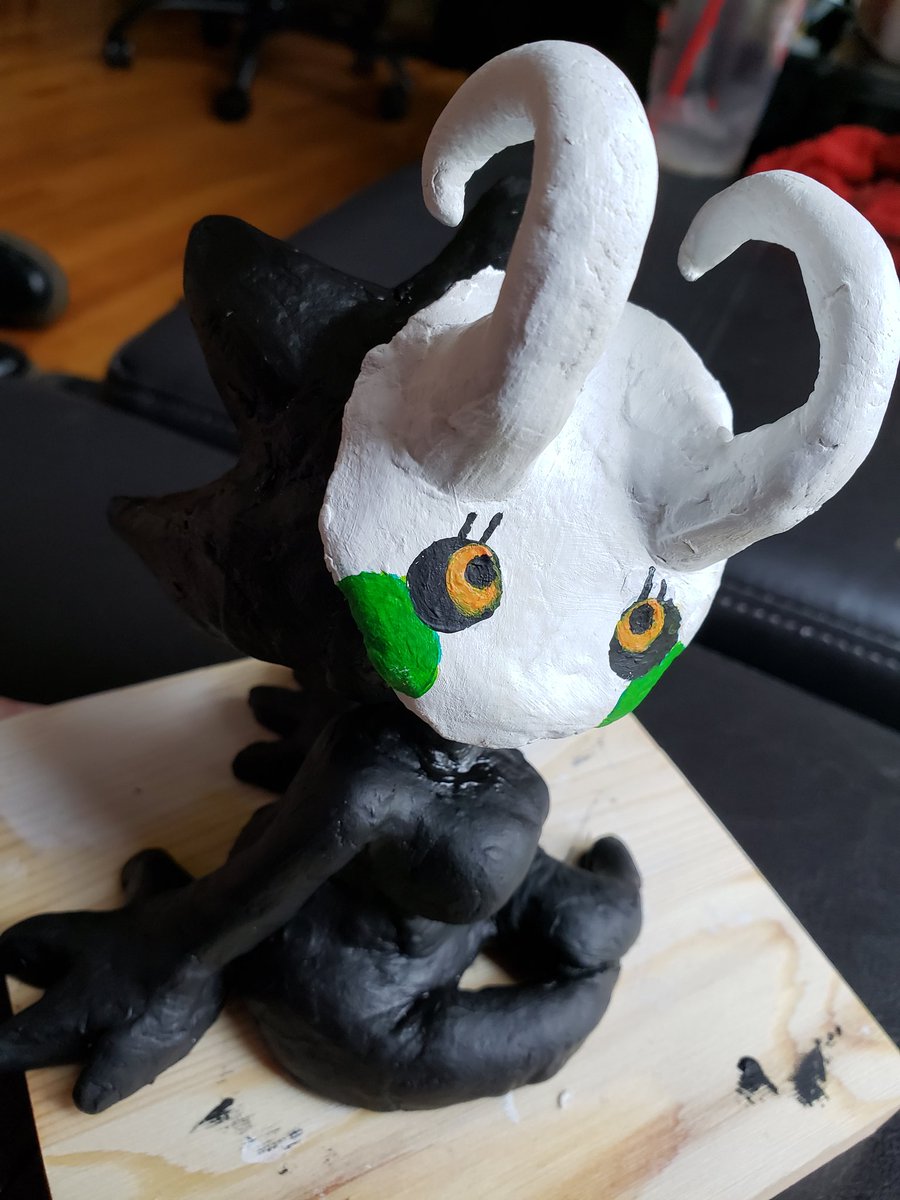 Took like. A Week w sculpting n waiting on her to dry but she's finally DONE
A lil Goutha from #dreamwild
She is so scrunkly but i love her