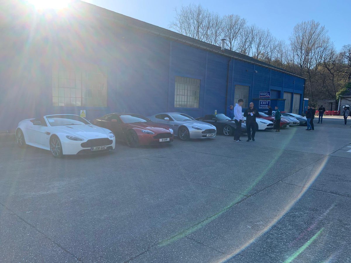 We were delighted that #Porsche Driving Days UK chose us as their meeting point for their first chip shop run of the year 😁

The group then headed into #MatlockBath for fish and chips followed by a sunset drive over the dales 😎#astonmartin