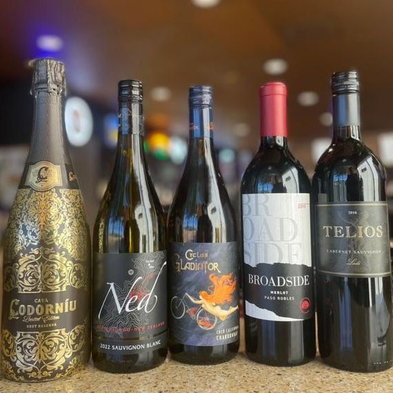 TheBottleShopWB's tweet photo. Join us for a Constantine Wine Tasting this Friday at 4:30pm - Quality Wines, Budget Friendly! @constantinewines #WineTasting #Wine #FineWine #ChilledWine #CraftBeer #ColdBeer #BeerTasting  #Rockville #Potomac #Potomacmd #ParkPotomac #BethesdaMD #NorthBet
https://t.co/mP32gETn4W https://t.co/LSx9ysIs1Q