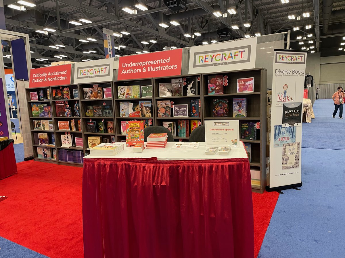 ReycraftBooks's tweet photo. Swipe for a before and after of our #TXLA23 booth!
Stop by Booth #1734 to meet our acclaimed authors and check out our special conference book sale! #TLA #texaslibraryassociation @TXLA https://t.co/IsrH6Fruv2