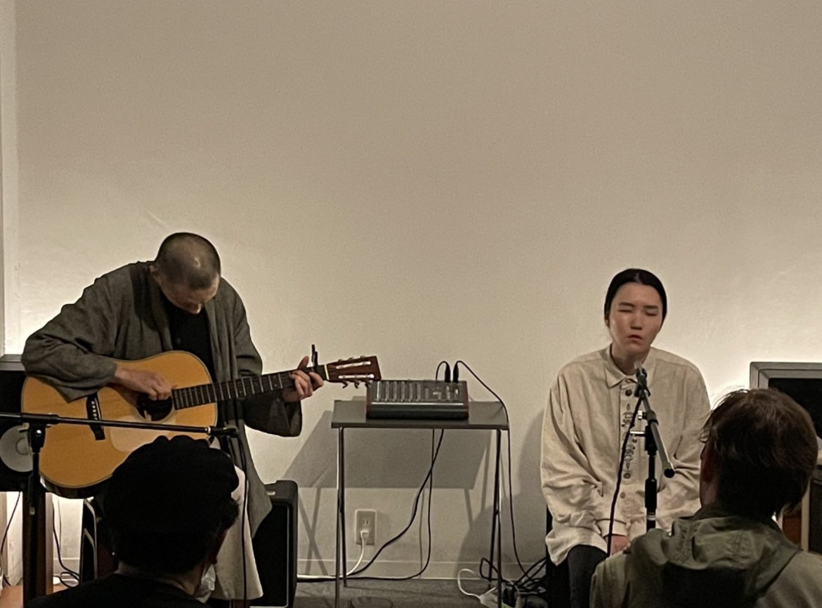 medusaeditions's tweet photo. Arigatou gozaimasu! ありがとう ございます! 🙏💙✨ #otooto #unionpole #ayamizsuzuki #tetsumineta #takashimasubuchi #ayalsenior #tokyo #april #spacefolk #featherland #earlyscenes #azyashir https://t.co/CJ57t33kVo