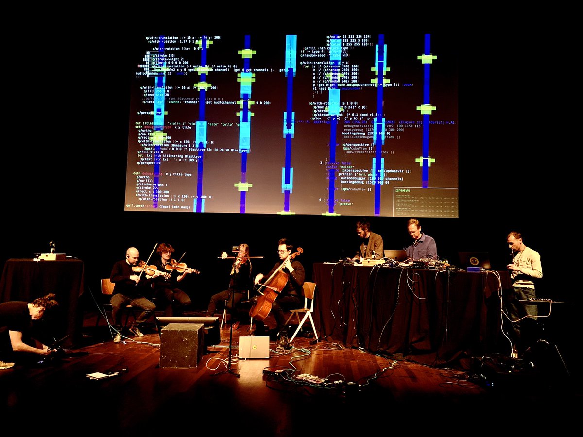 UniversumPress's tweet photo. What a night! What a performance! 10/10
#creativecoding #speculativetheatre #hethuisutrecht #choreographiccoding https://t.co/iG9p4sMmN0