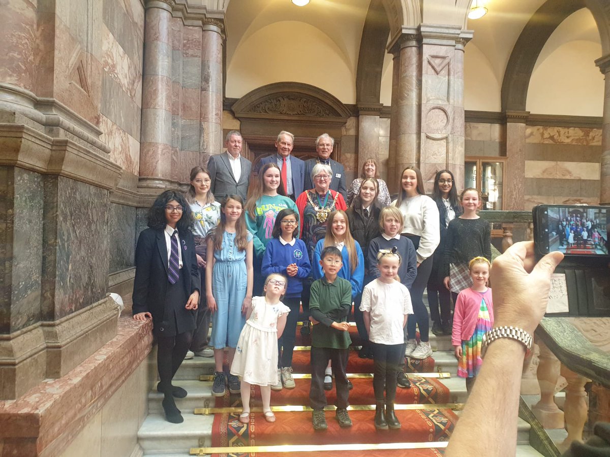 dattaparle's tweet photo. Liesha has attended reception given by Lord Mayor today. She is one of the 14 selected children by Sheffield Young Artist competition. Proud of her. 👏
@OutwoodCity https://t.co/NwKxFr0Ywy